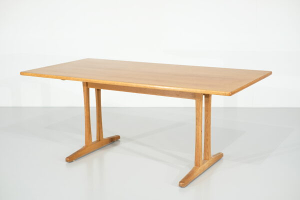 Table C18 " Shaker " par Borge Mogensen pour FCB Mobler - 1950