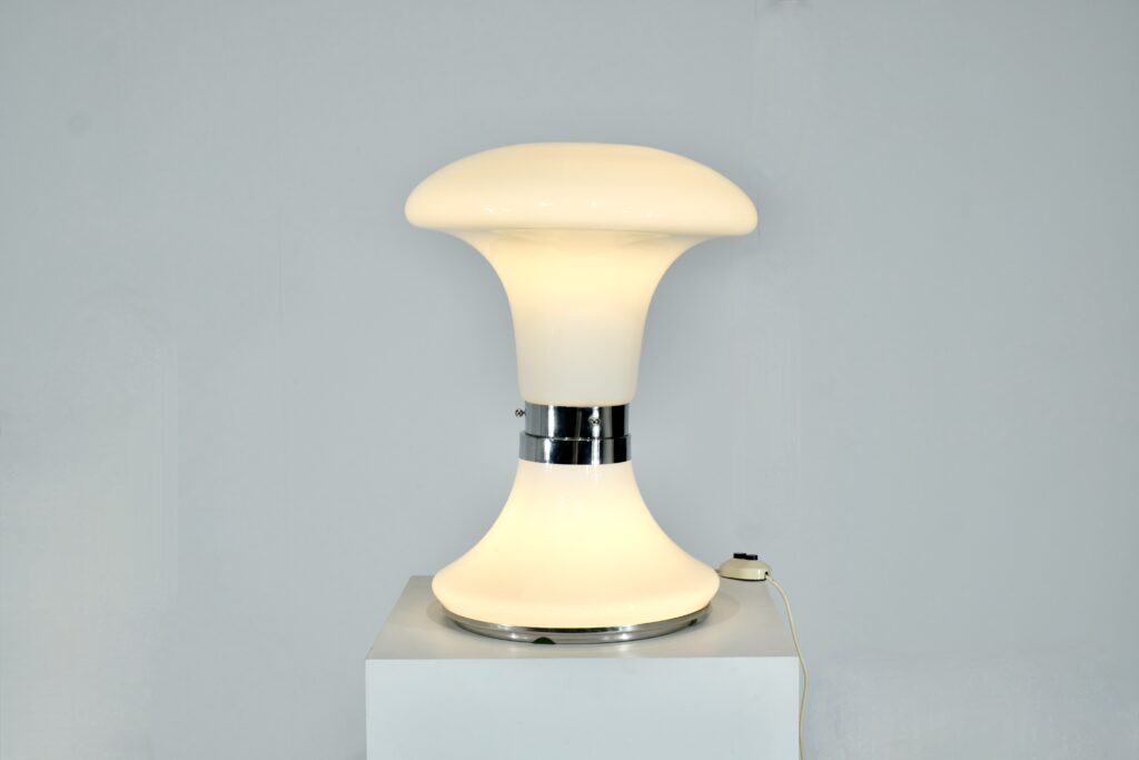 Lampe de table par Carlo Nason pour Mazzega - 1970s