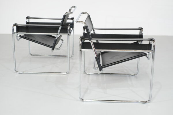 Paire de fauteuils wassily par Marcel Breuer pour Knoll International - 1990S