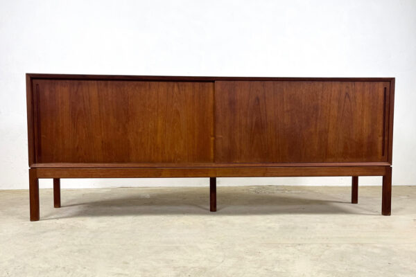 Enfilade en teck par Aksel Kjersgaard, Danemark - 1960s