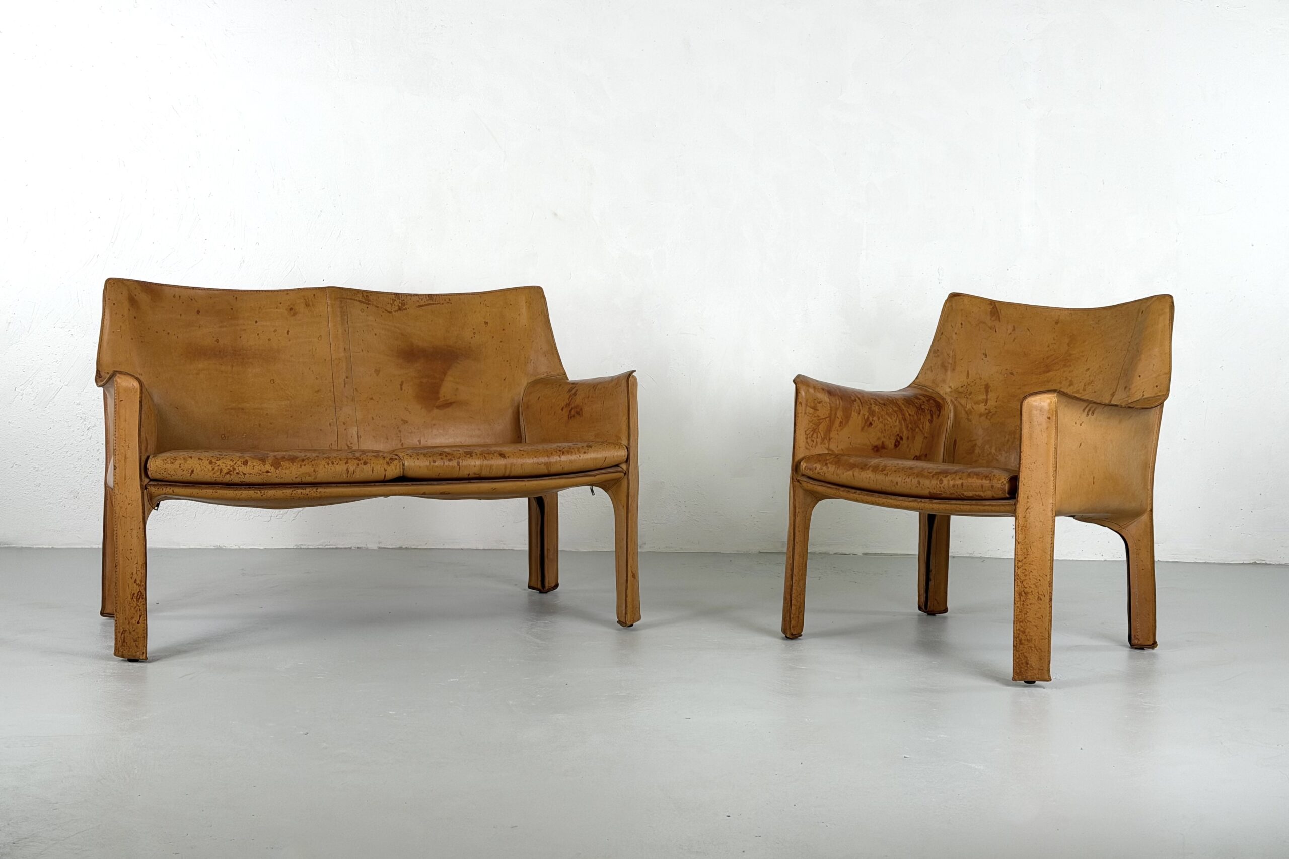 Ensemble composé d'un CAB 413 et d'un CAB 414 par Mario Bellini pour Cassina-1970s – Image 2