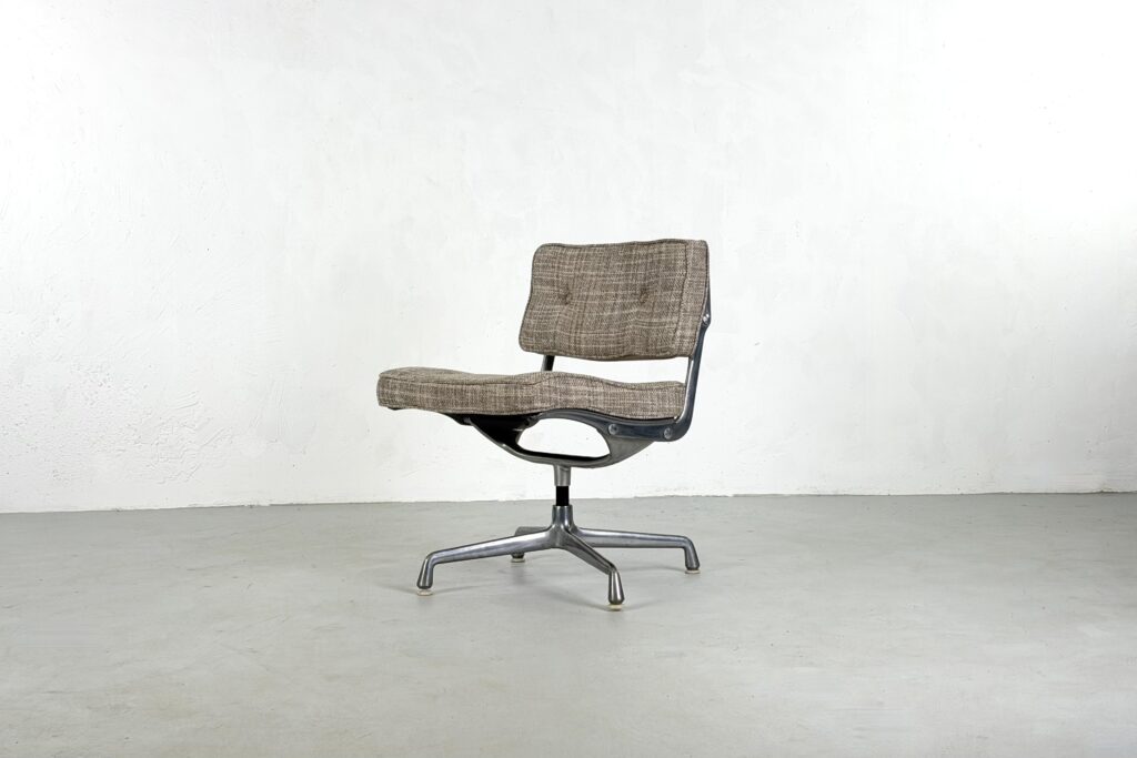 Fauteuil de bureau  ES101 "Intermediate" par Charles & Ray Eames pour Herman Miller - 1960s