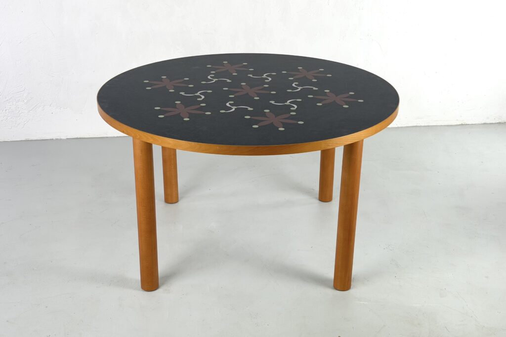 Table à manger Filicudi par Ettore Sottsass pour Zanotta - 1990s
