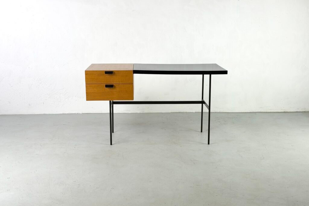 Bureau CM141 par Pierre Paulin pour Thonet - 1954