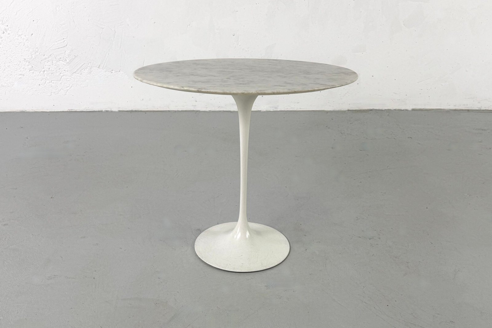 Guéridon Tulipe ovale par Eero Saarinen pour Knoll International - 1960s – Image 7