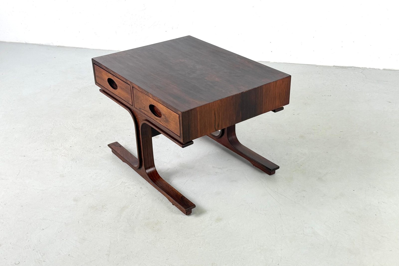 Table basse modele 554 par Gianfranco Frattini pour Bernini - 1960s – Image 6