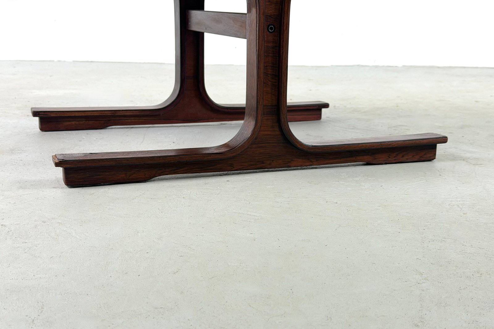 Table basse modele 554 par Gianfranco Frattini pour Bernini - 1960s – Image 12